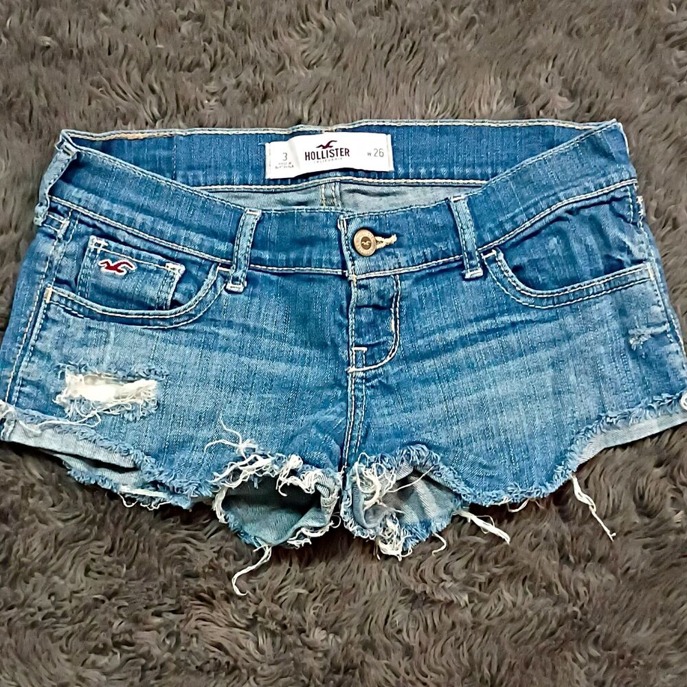 Hollister Women’s Blue Denim Cut Off Shorts Low Rise Distressed W26 Size 26